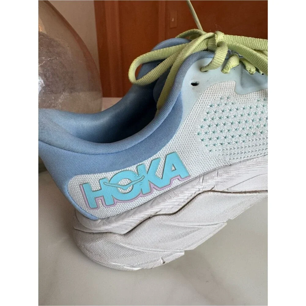 HOKA One One Arahi 7 Running Shoes Women’s Size 8.5 White Blue Lime